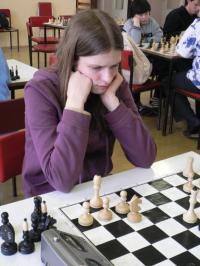 Anička Rosenbaumová při Mistrovství České republiky mládeže v rapid šachu, září 2007